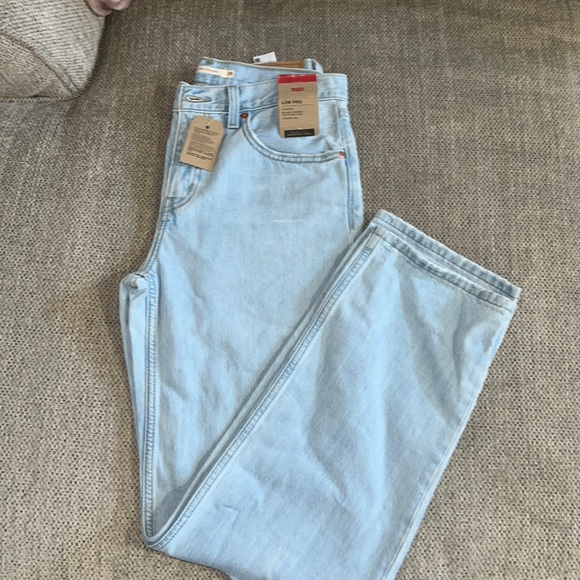 LEVI’S LOW PRO JEANS - Picture 2 of 7